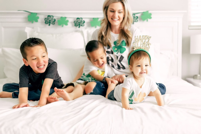 St. Patricks Day With Kids | www.thisfamilee.com